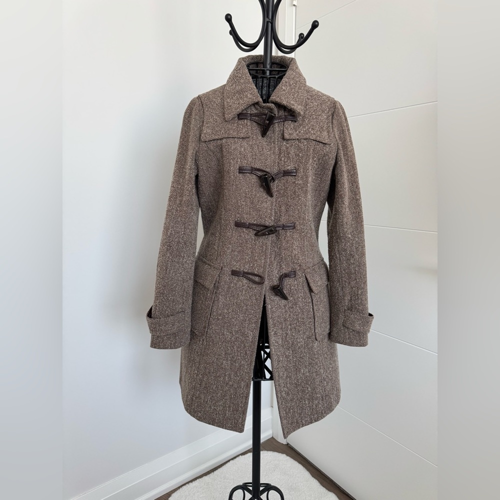 Fall/winter coat - Picture 2 of 10